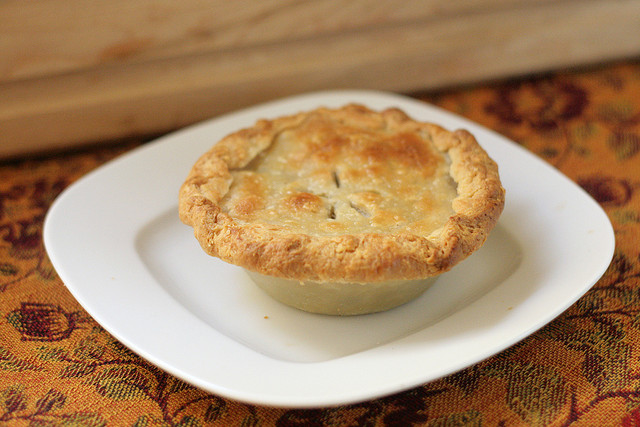 These vegetarian mince pies are a traditional Christmas dish in England