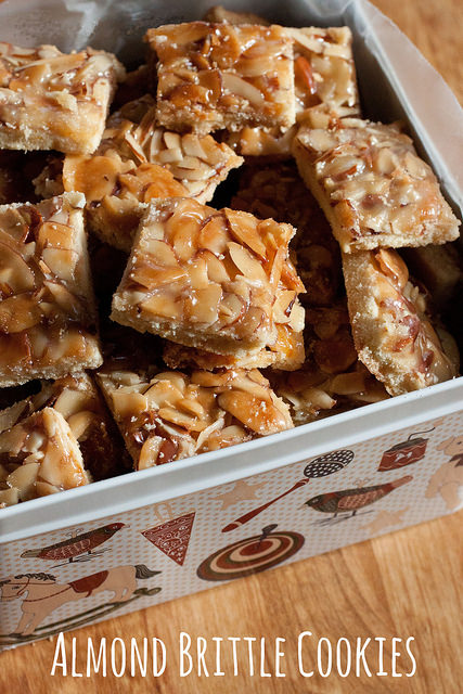 This is a favorite one of my Christmas Cookie Recipes - almonds, jam and shorbread